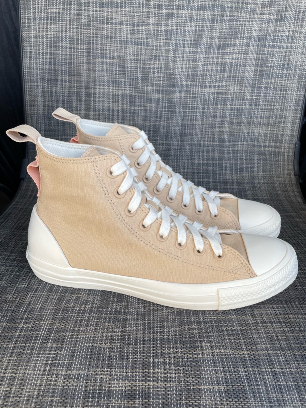 Converse Wmns Chuck Taylor All Star High-Top Tan 'Tonal Canvas' Sneakers size 10